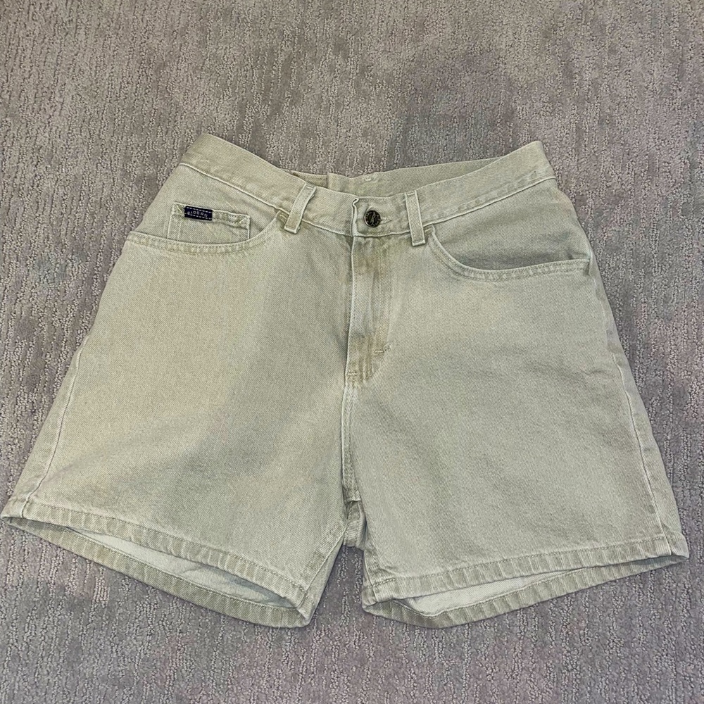 Vintage High waisted shorts size 10